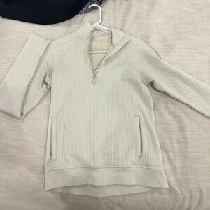 Lululemon half zip